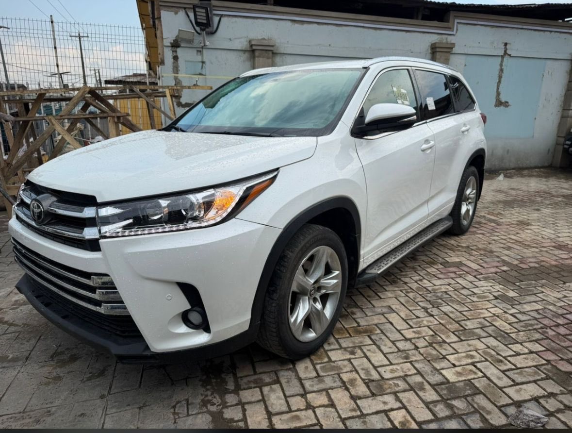 Surestcarplug's tweet photo. Looking for a reliable and clean car? We’ve got you covered.
Different models available,smooth engine and sharp interiors 

Whether you need a car for personal use, business, or upgrade , we be your surest car plug

Send a DM to make inquiries.
Serious buyers only. https://t.co/jcqfYTX3Fg
