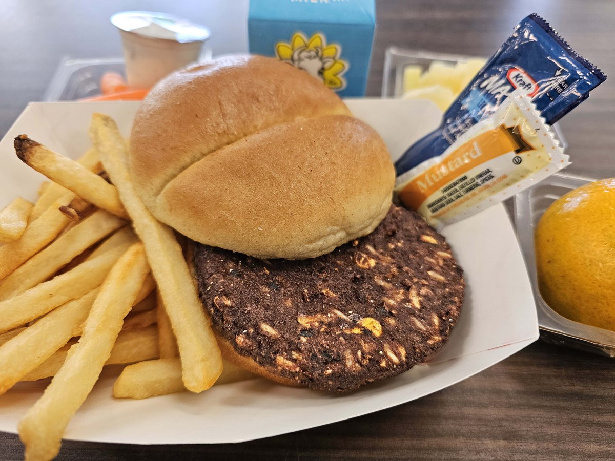 Cobb County School Nutrition tweet media