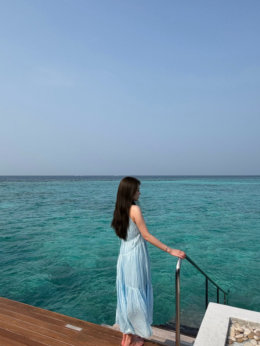 ましろ tweet media