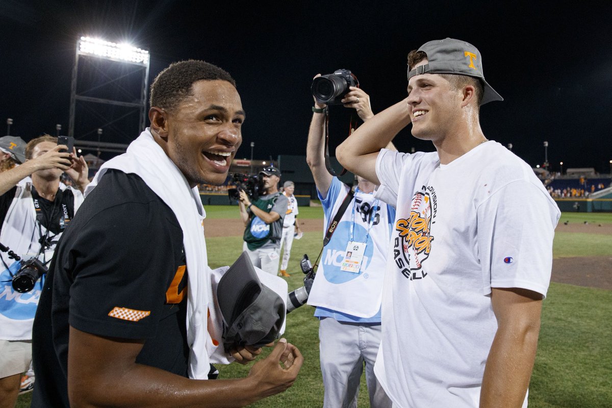 drewbeam_'s tweet photo. @DiamondBaseVols @PROducerIOTB @DiamondCBSB Couldn’t pick my favorite BaseVol, but this day was pretty cool🤷‍♂️ https://t.co/T0f0n4ifV7