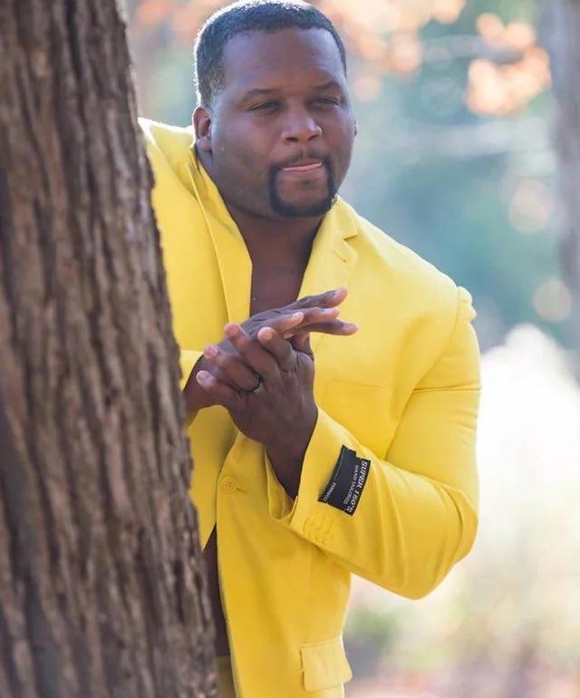 Annie Agar tweet media