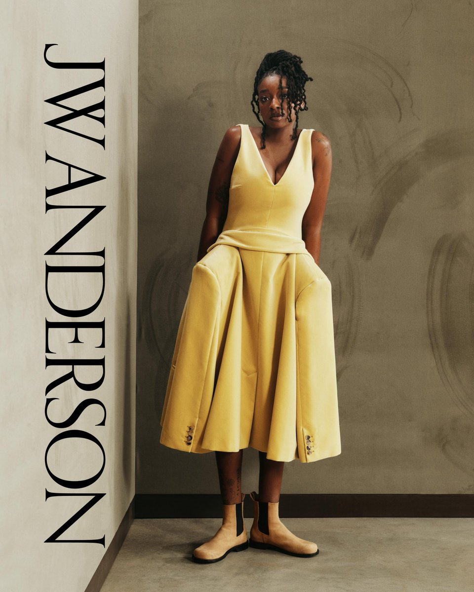 Little Simz tweet media