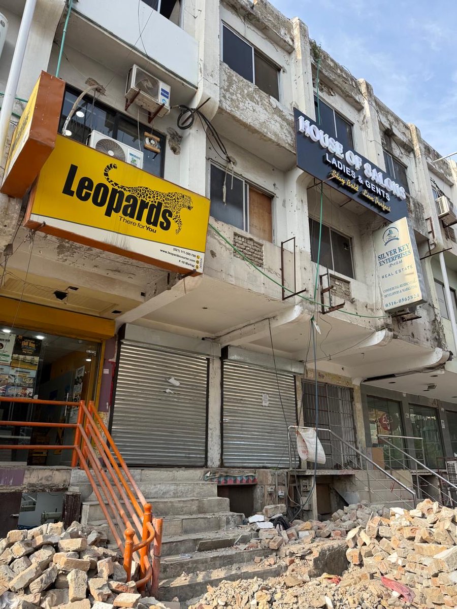 Azaz Syed tweet media