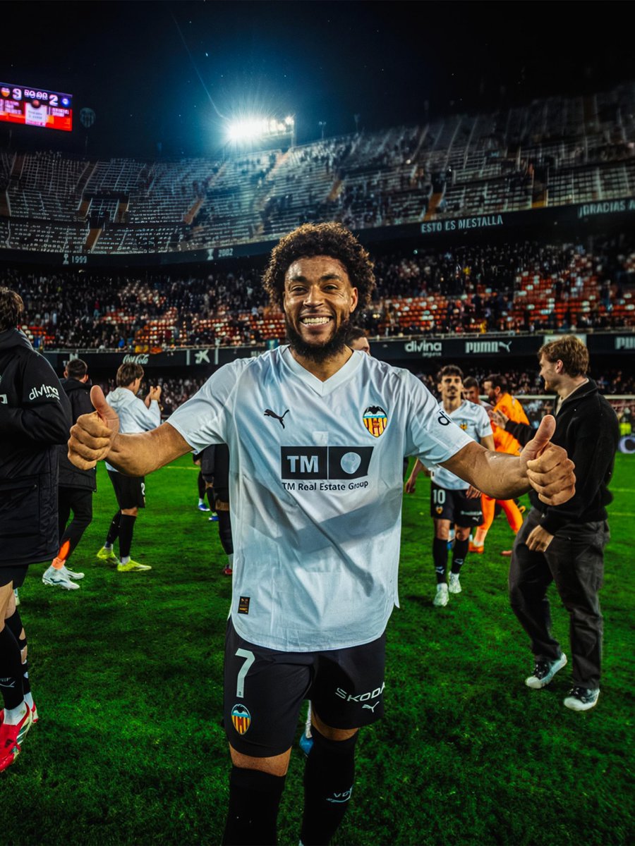 Danjuma's tweet photo. 𝐄𝐱𝐩𝐞𝐜𝐭 𝐭𝐡𝐞 𝐮𝐧𝐞𝐱𝐩𝐞𝐜𝐭𝐞𝐝. الحمدلله 🫡☝🏽@valenciacf https://t.co/WgLOA7Fi7r
