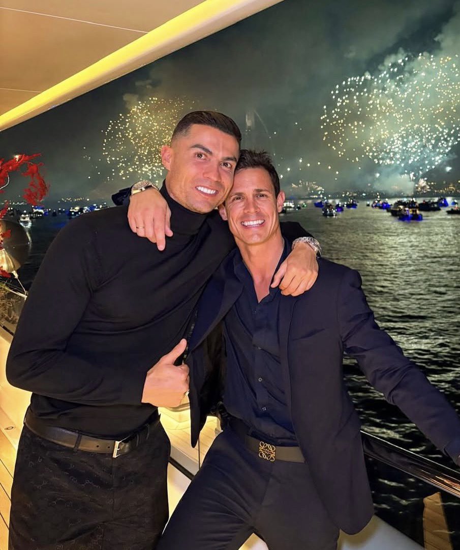 (fan) Mario tweet media