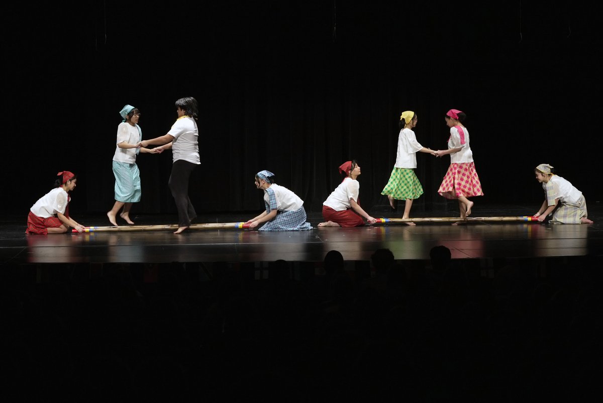 District 214 tweet media