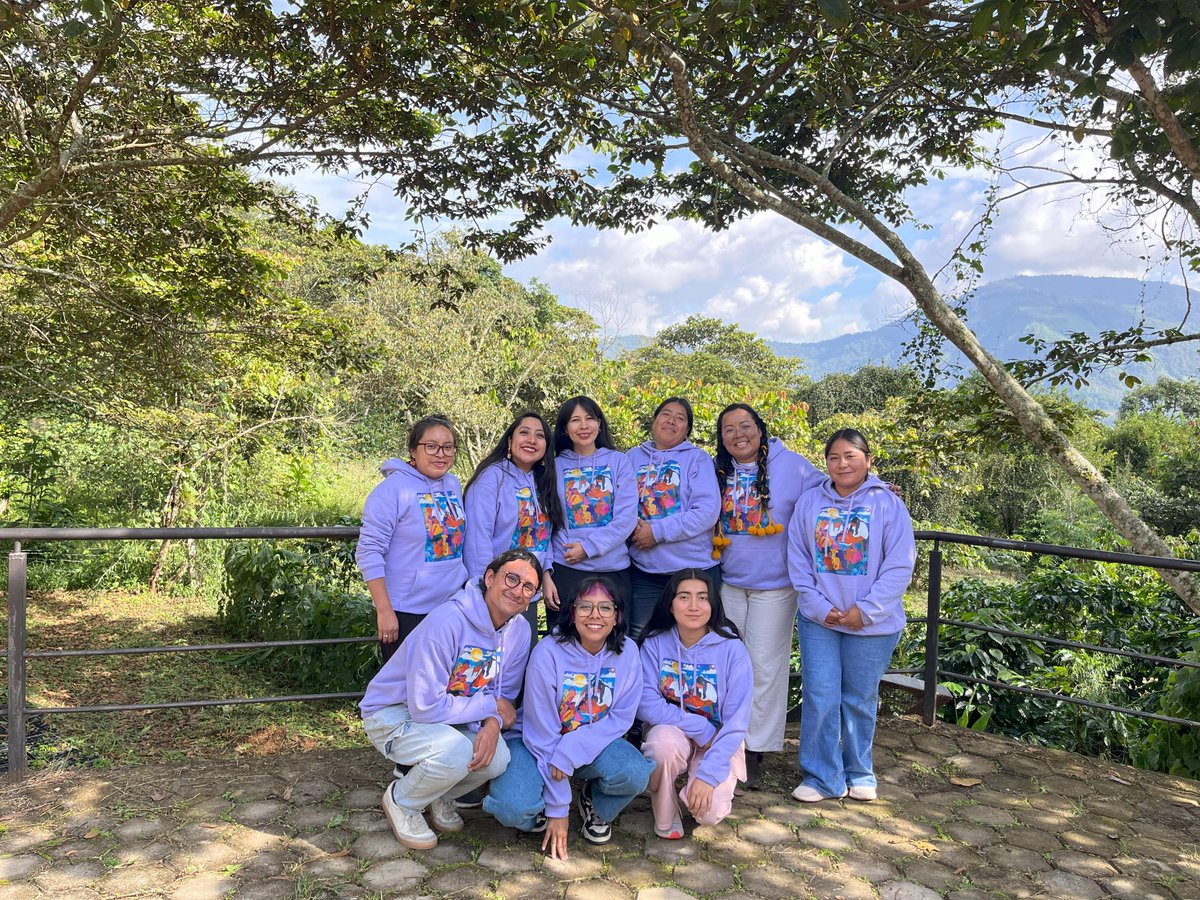 Canadá en México tweet media