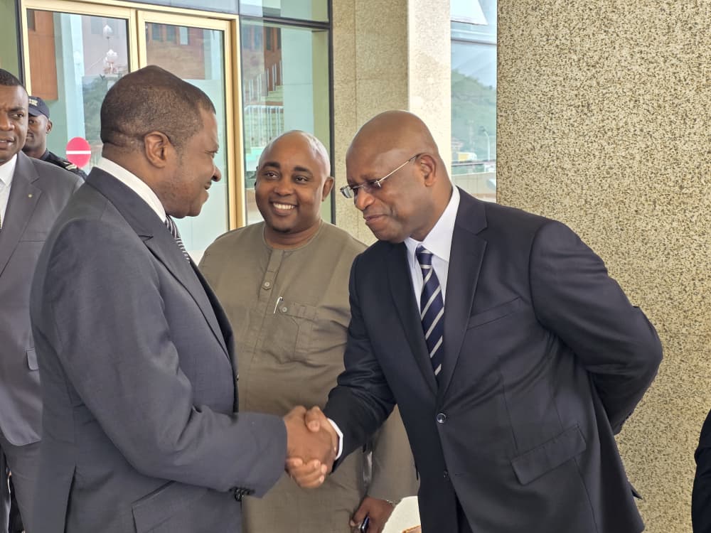 Ministère des Transports du Cameroun tweet media