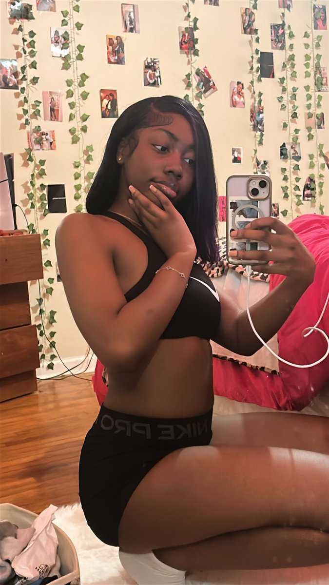 the princess duh 🌸🫧 tweet media