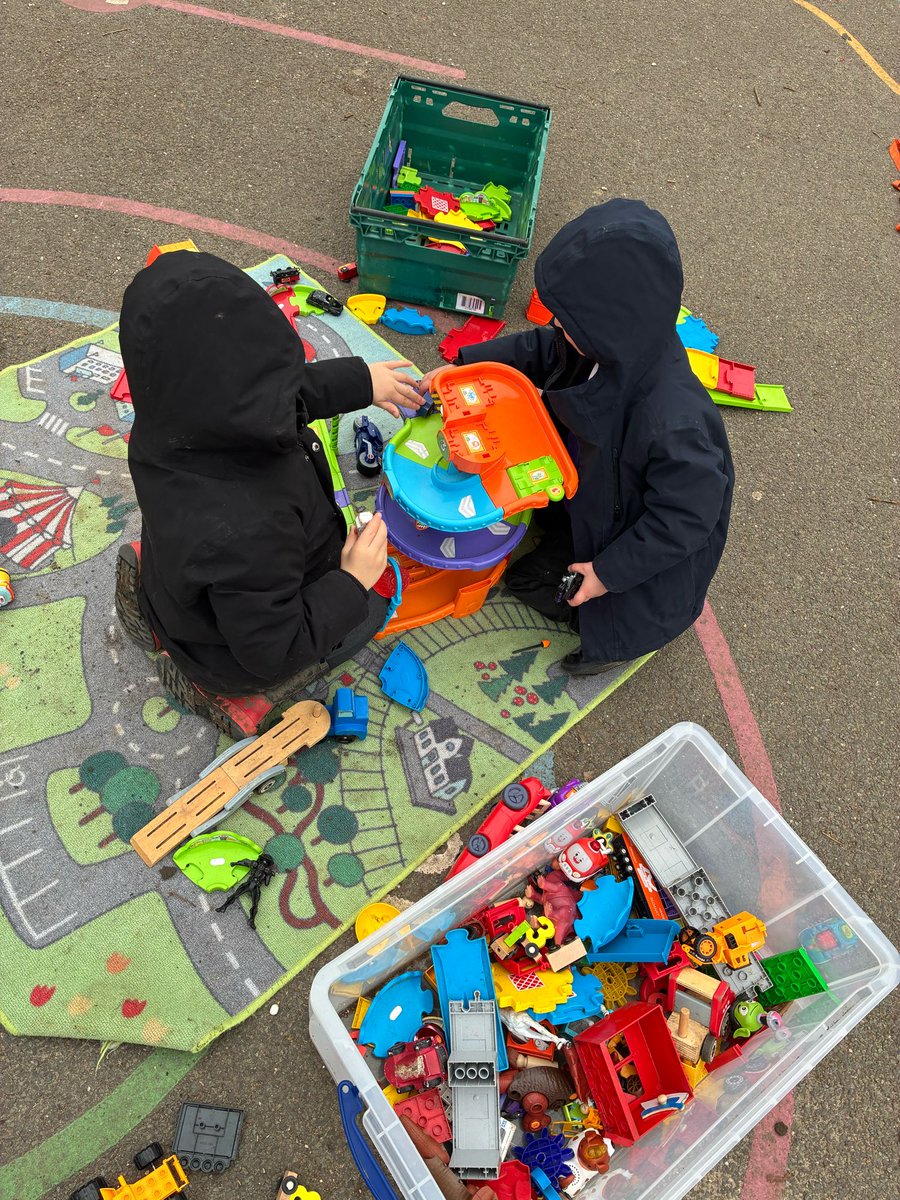 Danesholme Infant Academy tweet media