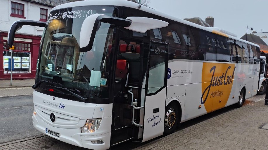 Excelsior Coaches tweet media