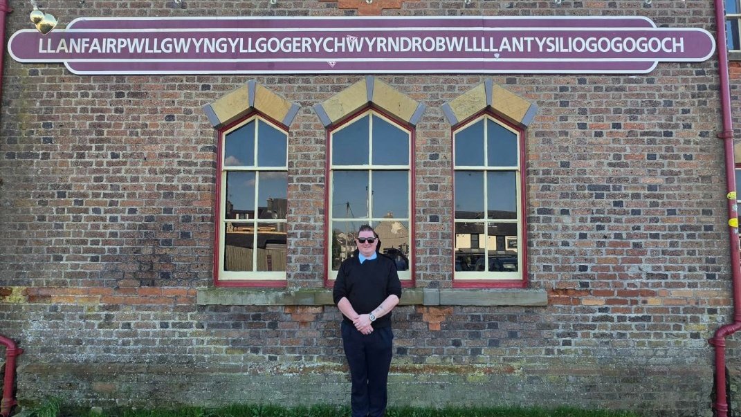 Excelsior Coaches tweet media