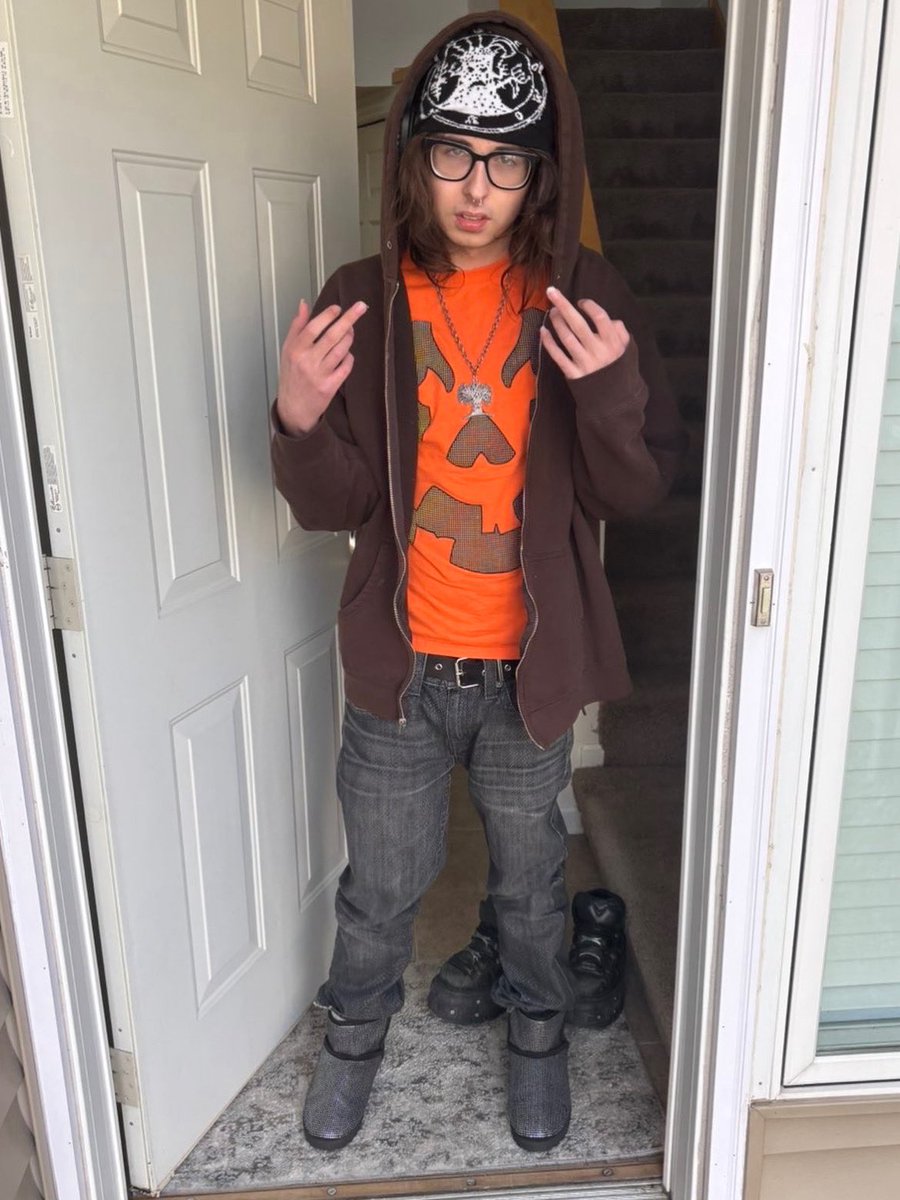 yarnserene tweet media