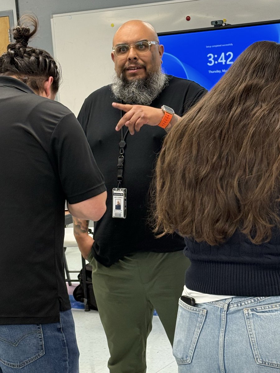 waymaker leadership development tweet media