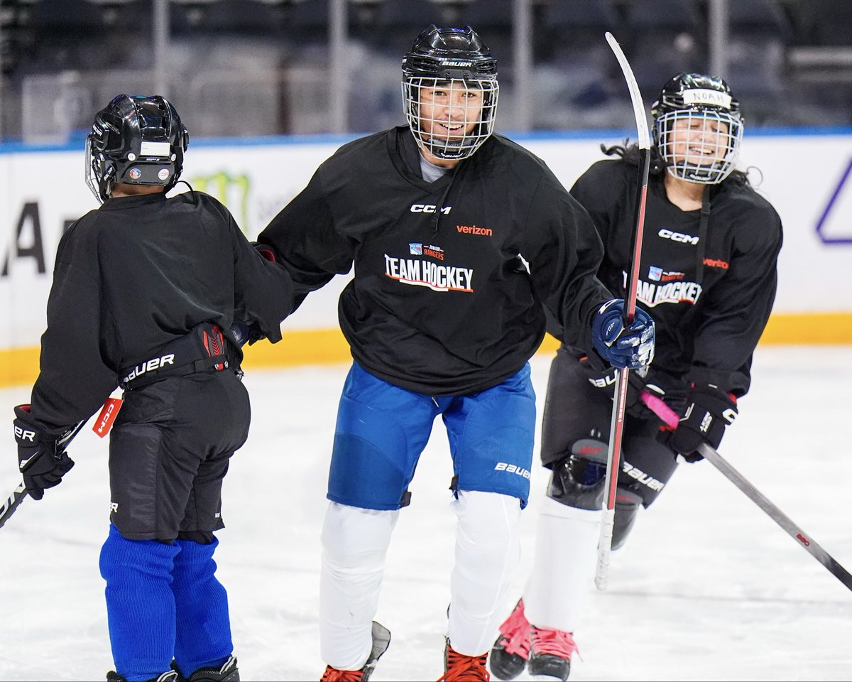 JuniorRangers's tweet photo. Ahead of @NYRangers Black History Night, players from our TEAM Hockey programs played at the @TheGarden, with a special appearance from Rangers alumni Boo Nieves! 🏒💙 https://t.co/Sf8mqrG2Fw