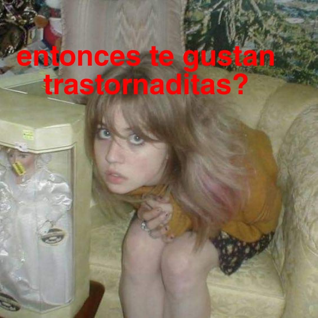 Memes para Otakus Gaymers de Closet en Inglés tweet media