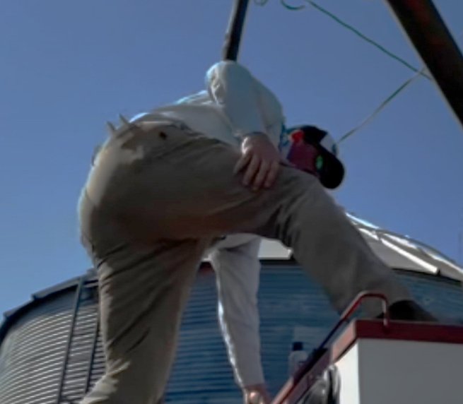 Markelbaz tweet media