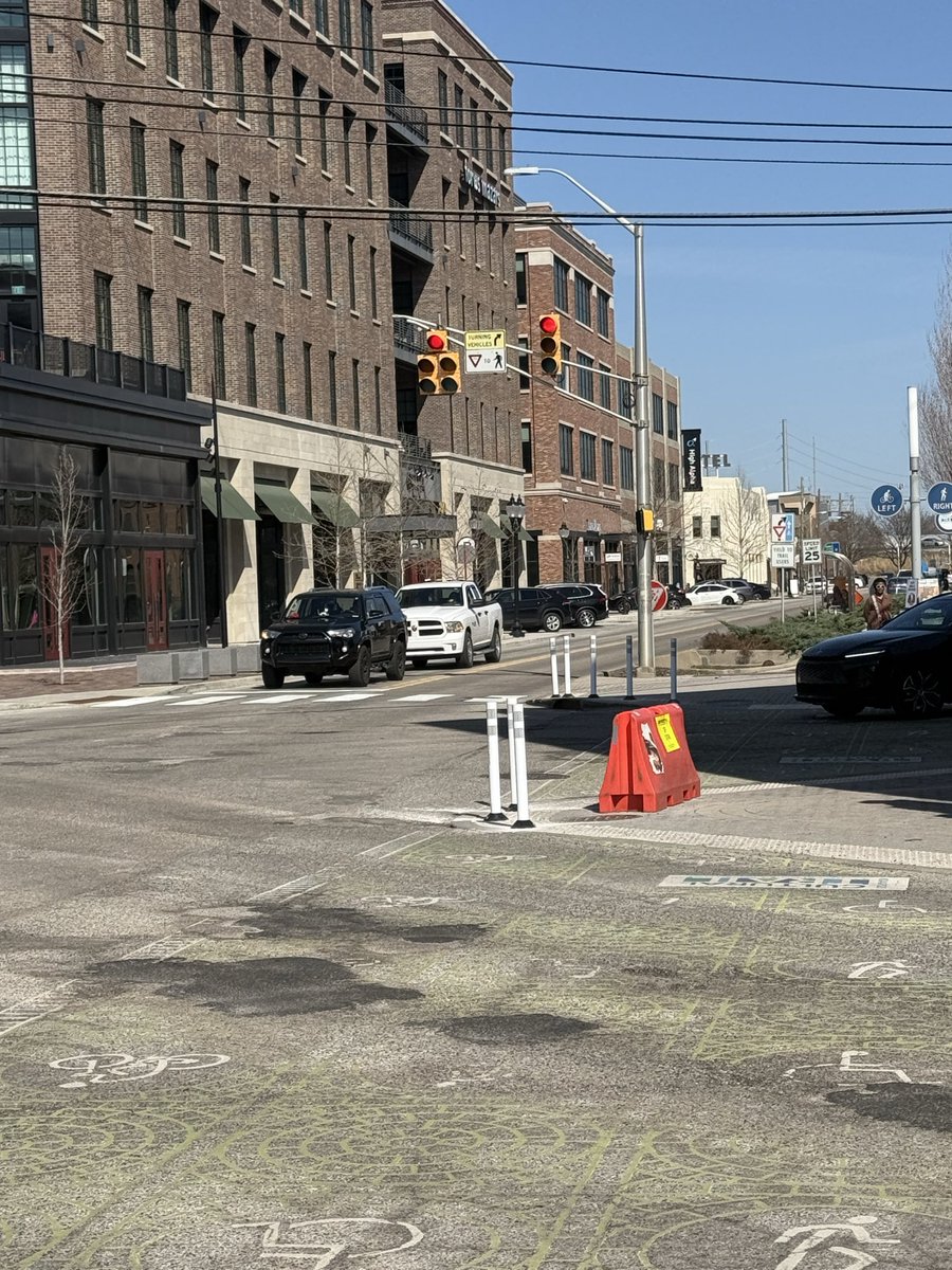 flex posts up in the corner of Mass/College