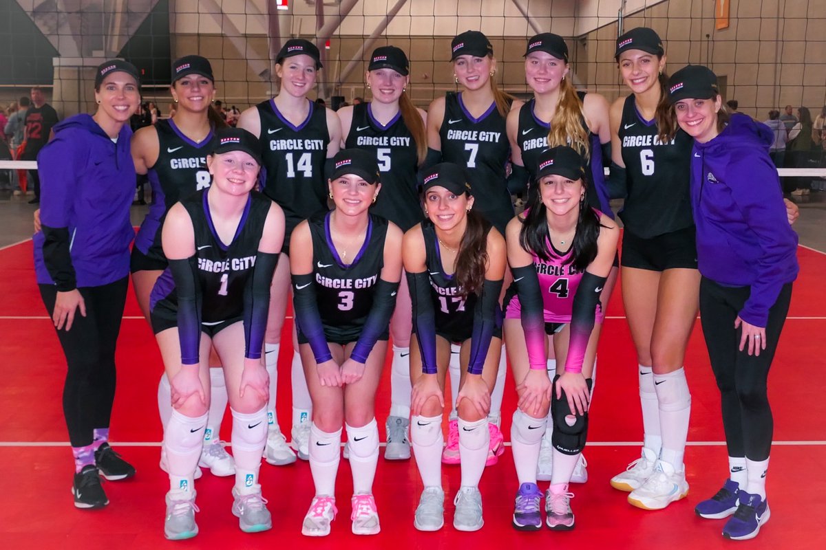 Congratulations to 17 Black on their 3rd Place Finish in the 17 USA Division at the Nike Boston Qualifier🔥With that finish, 17 Black has now earned their USA Bid to the USA Volleyball GJNC’s in Indianapolis! We are so proud of you all! 🤩 #CircleCityElite