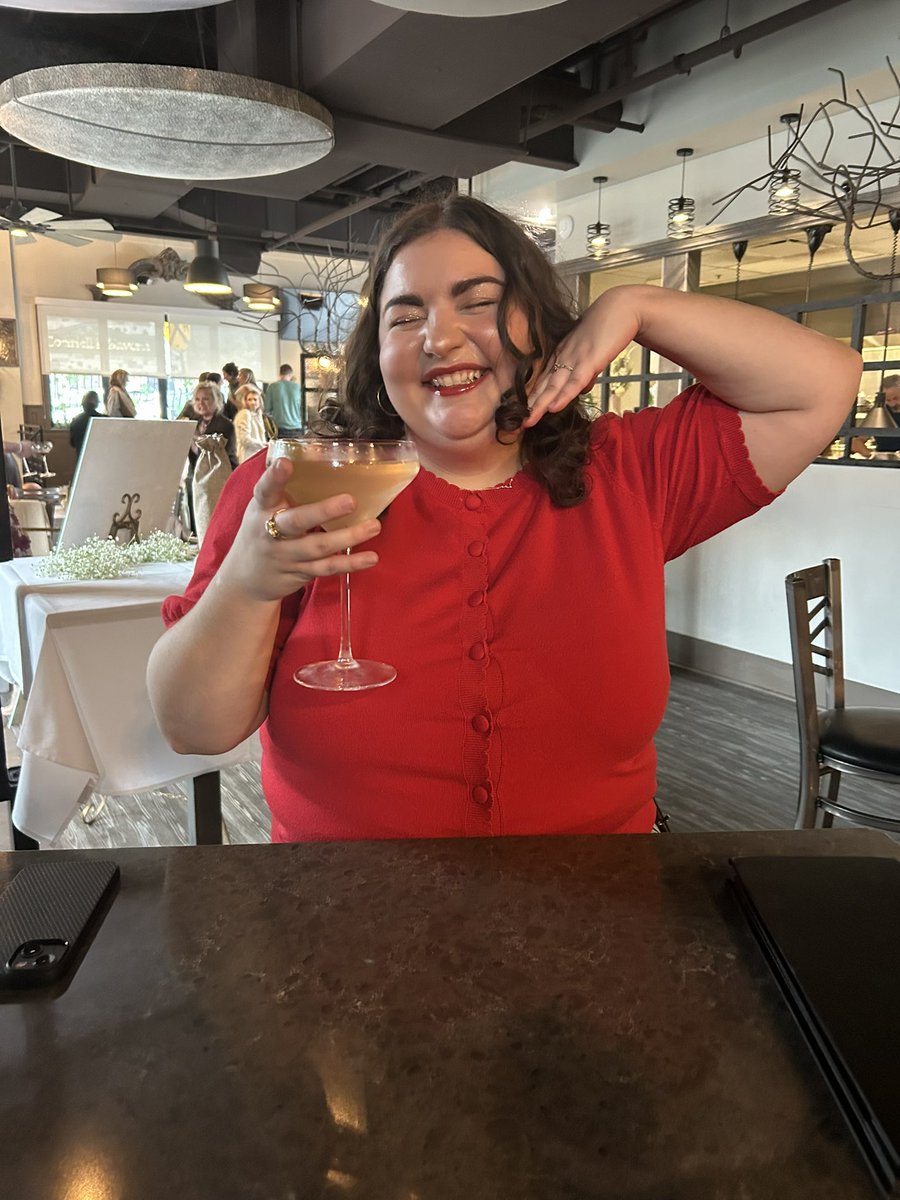 mellie🍒 tweet media