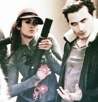 ๐๐๐ ๐๐๐๐๐๐ ๐๐๐โญยซparodyยป tweet media