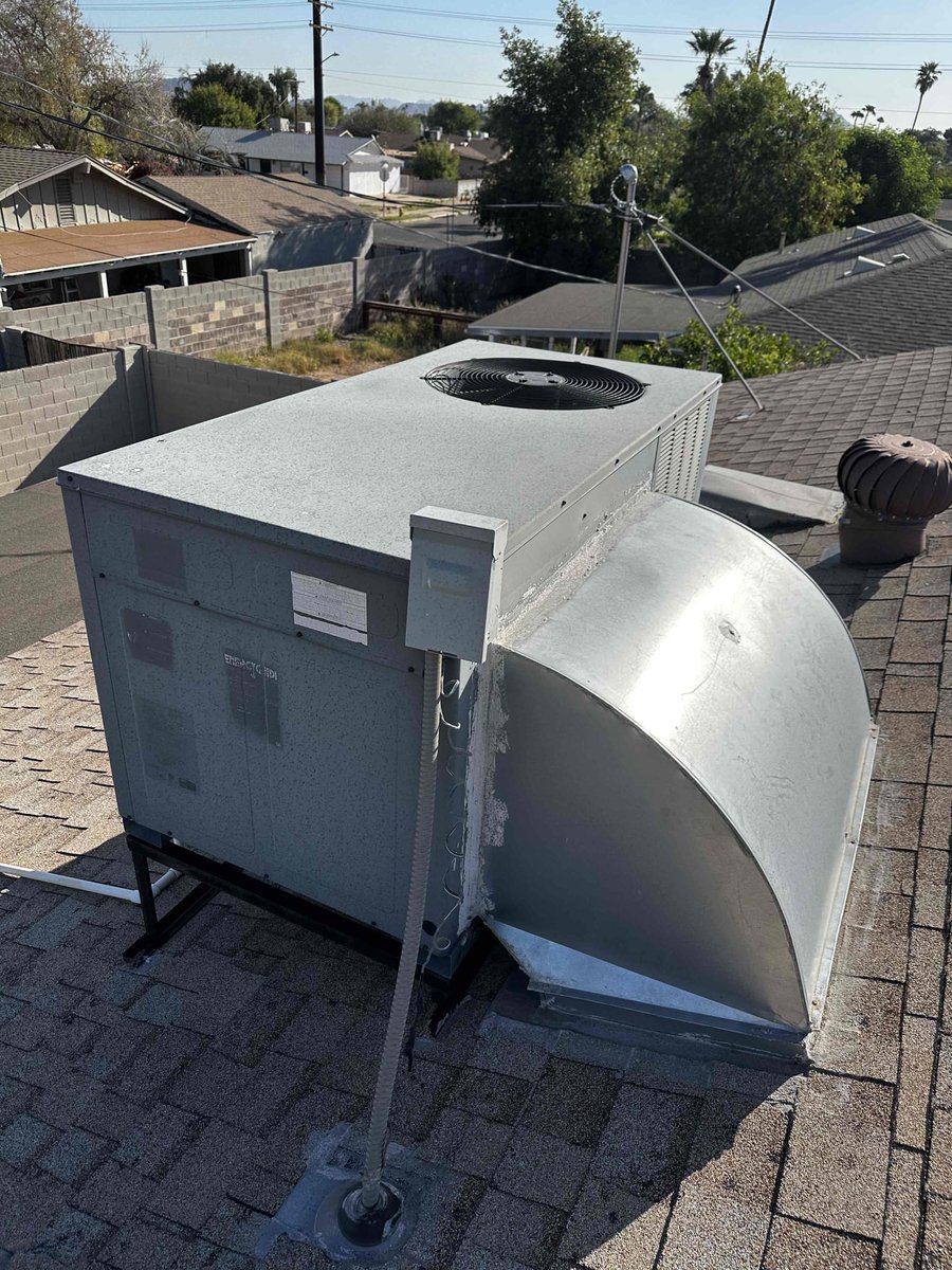 Alaskan Air Conditioning tweet media