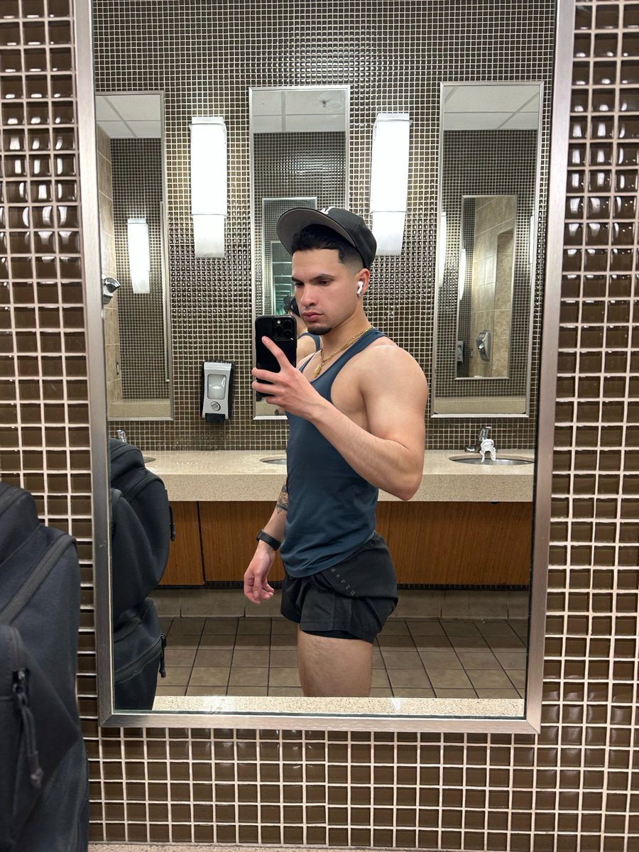 𝐃𝐑𝐄 ✮ tweet media