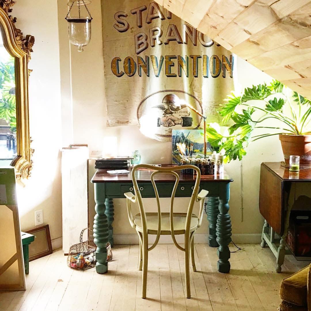 Kate Avery tweet media