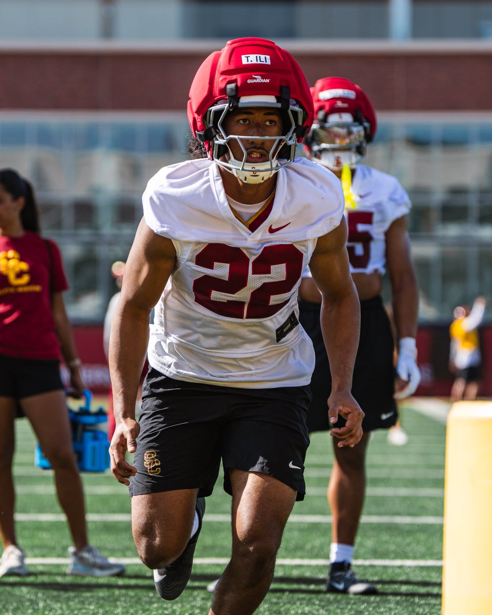 Glen Ili tweet media