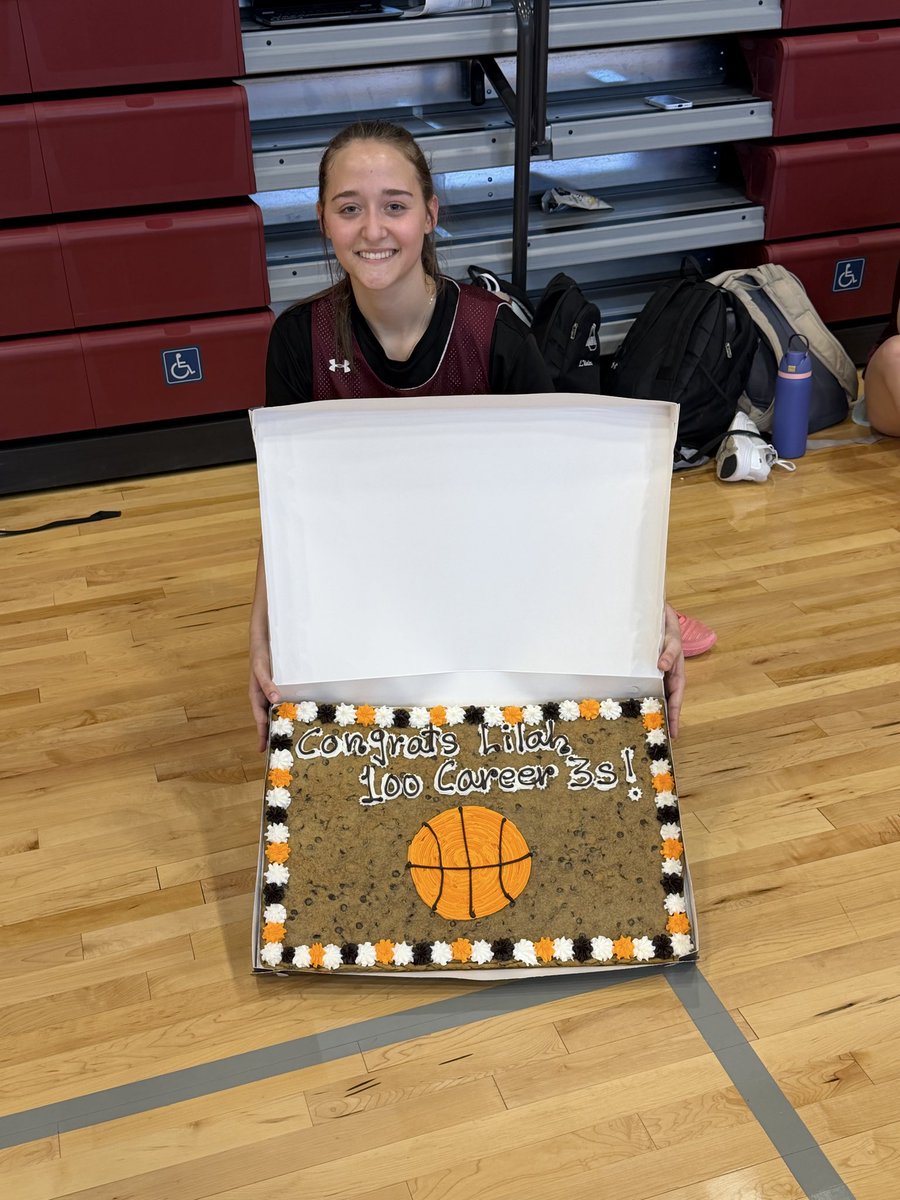 MCLadyBaronsBB's tweet image. Celebrated Lilah today with the team after practice as she officially joined the 100 Career 3s Club. We’re proud of the work she’s put in to become one of the top shooters in the league! #KEEPKNOCKING 🏀