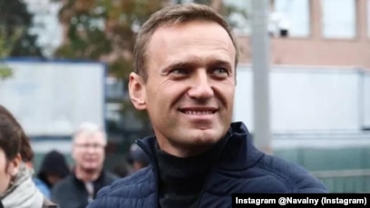 Да, пусть лучше в наших лентах будет больше улыбок Алексея!

Спасибо всем, кто уже запостил классные фотографии!