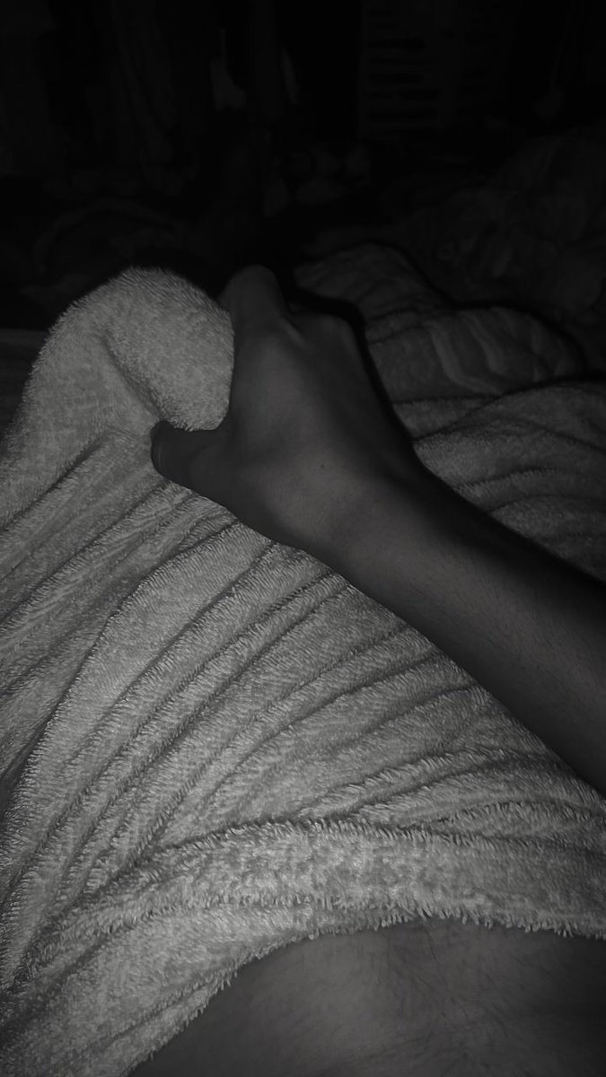 theerapat. tweet media