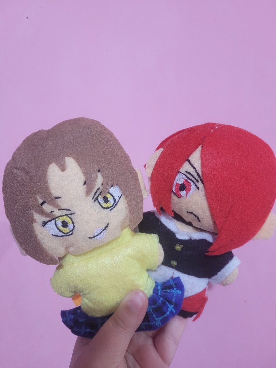 I received such wonderful gifts from my friends <a href="/HCobalto/">Hermana de Cobalto</a> and <a href="/OyabunArt/">🩷🩵 OyabunArt 🩷🩵</a> 🤧😭✨️💦💖

The plushies were a commission made by Oyabun. She did such an amazing job!!
