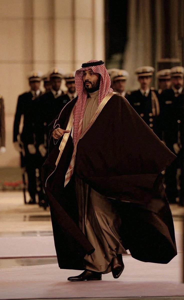 Z_ALM00's tweet photo. الحمدلله و الشكر لله اولاً على نعمة الأمن و الأمان ثم لخادم الحرمين الشريفين و ولي العهد الأمين و جميع القائمين على راحتنا و استقرارنا.

نحمد الله انه عزنا بملكنا و ولي عهدٍ قوي باس و شديدٍ على الخصوم وعلى شعبه حضنٍ دافئ و أمان.

اللهم احفظ بلاد الحرمين و بلاد المسلمين من كل شر. https://t.co/1aOv1DtifF