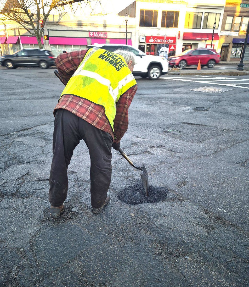 Boston Public Works tweet media
