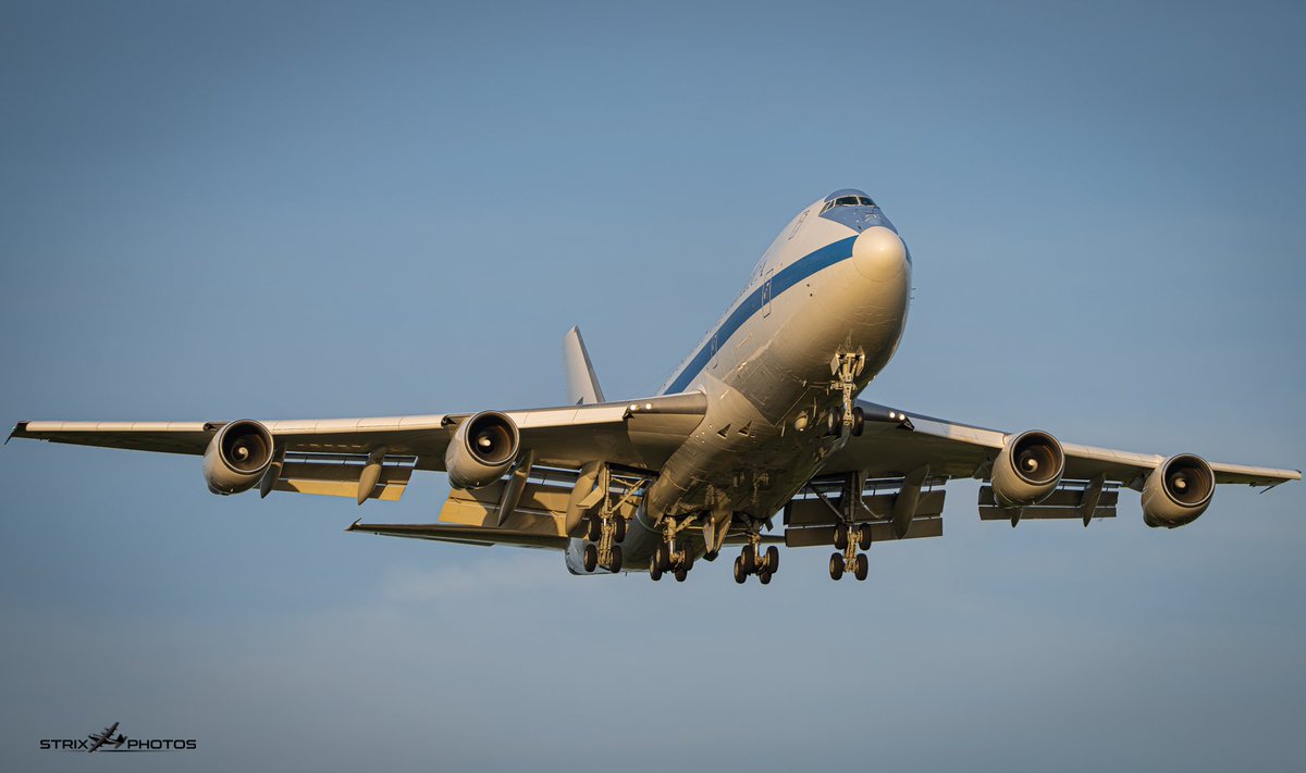 Strix Photos tweet media