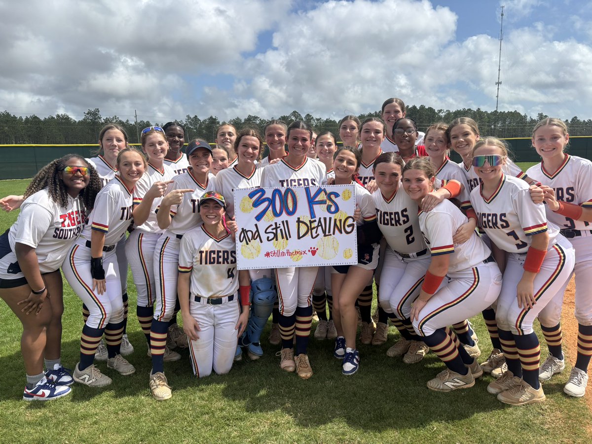 gradybeckwilson's tweet photo. …..with an additional 11 today vs Ocean Springs! #stillinthemix
#battleatthebeach https://t.co/6vjIsRp8UM