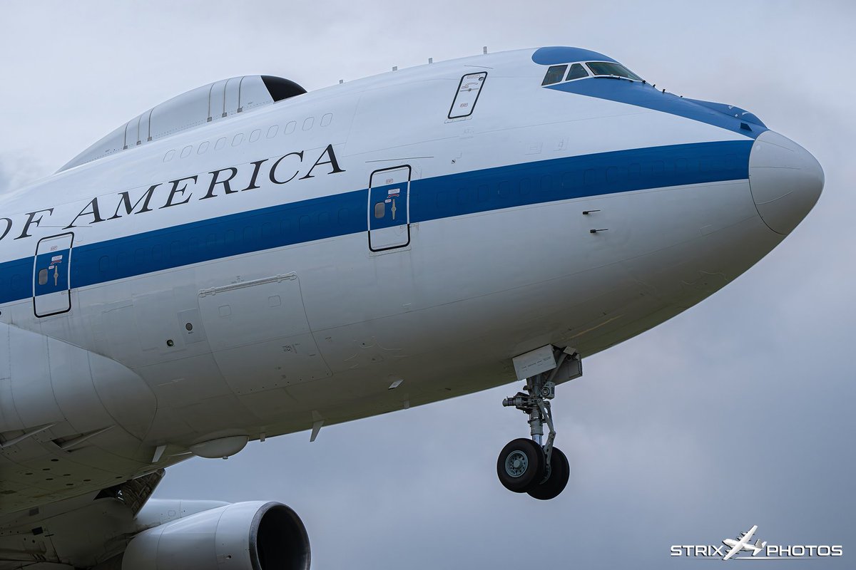 Strix Photos tweet media