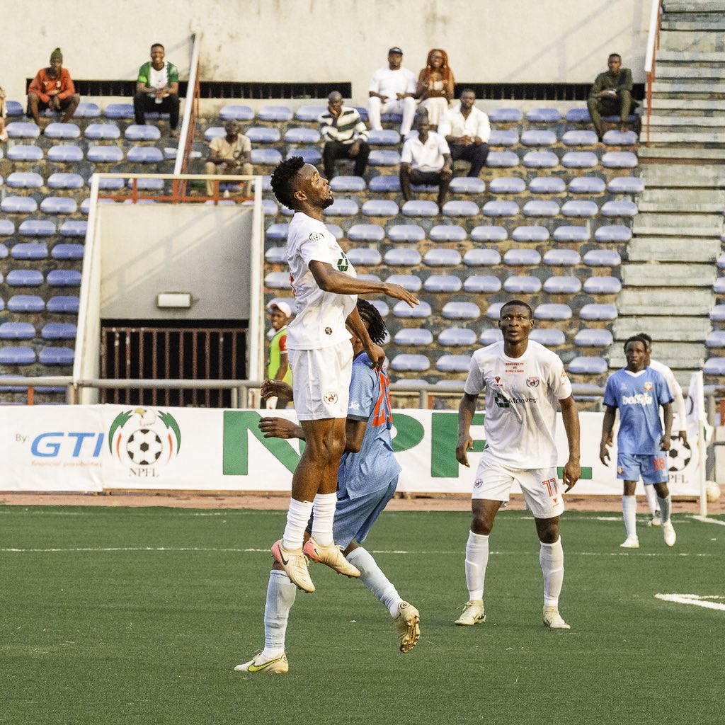 Rangers_Intl's tweet image. First league game.
First assist.

A perfect start in our colours for Precious Agu. 👏🏿🎯

More wins ahead!
Show him some love in the comments 👇🏿

#NPFL #RangersIntlFC #Debut #MatchdayMoments #FootballStory