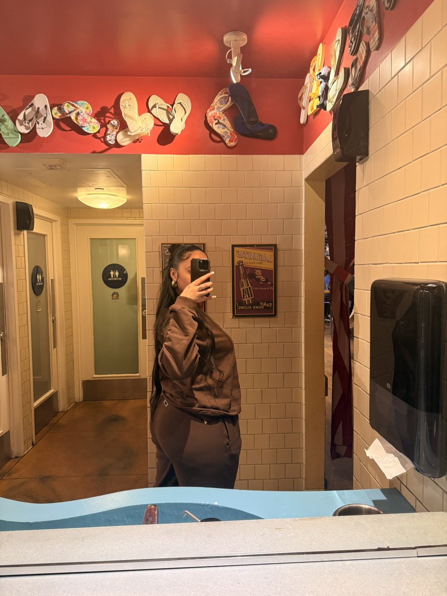 Sala tweet media