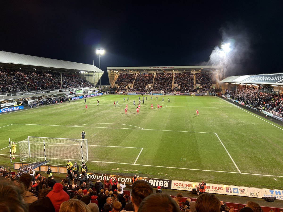 Red Tinted Glasses tweet media