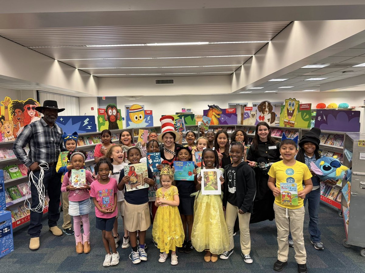 my_pcs's tweet image. Last week was #ReadAcrossAmericaWeek, and our schools did not disappoint! Students and staff joined in the fun with special guest readers, themed dress-up days, and lots of time spent enjoying great books. It was a week full of imagination, learning, and the joy of reading.