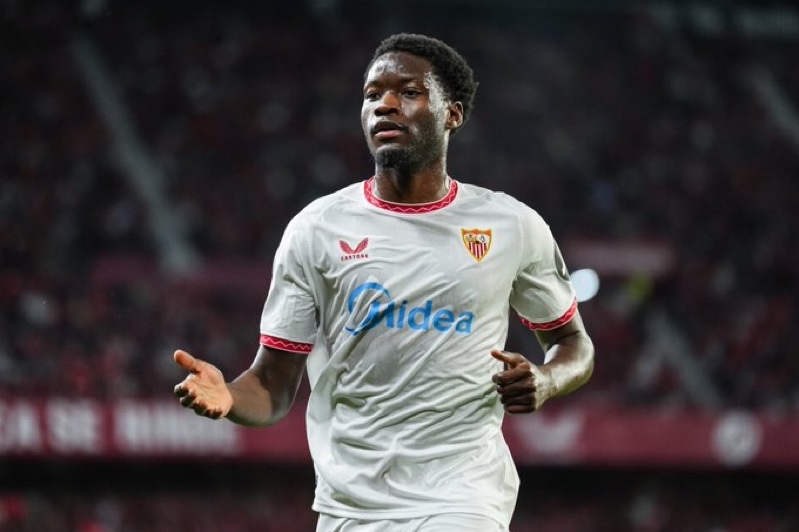 SimplyUtd's tweet photo. 🚨 Manchester United’s interest in Lucien Agoumé is REAL.

He is well regarded within the club.

[@shaunconnolly85] https://t.co/DjbmGiIUz7