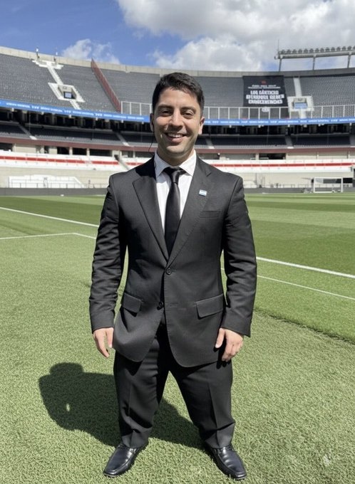aputrueli's tweet photo. @teodeliaa Se viene el PRIME 🐐 https://t.co/nRlgHVu0eo