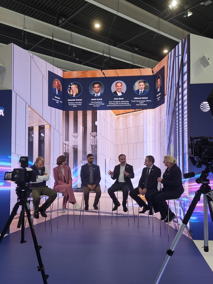 Samsung Networks tweet media