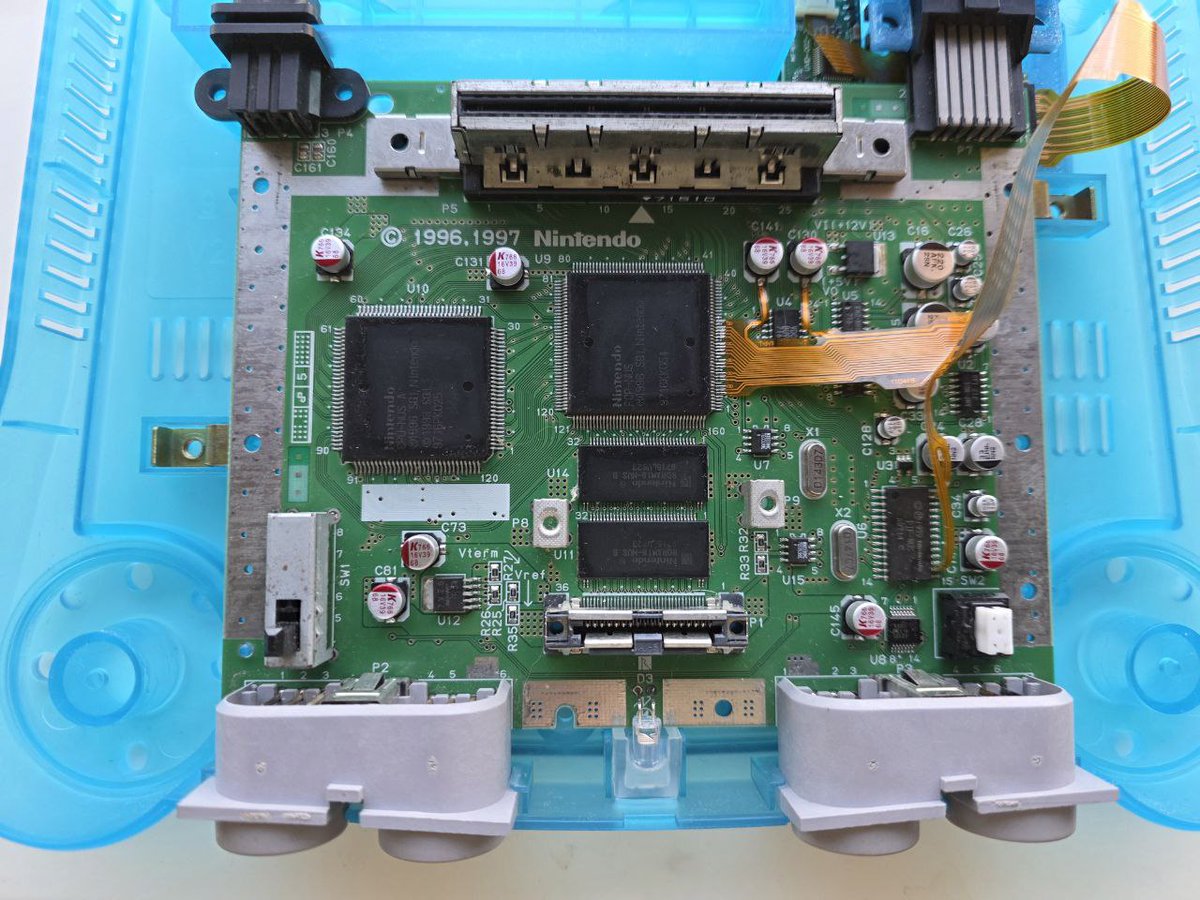 Retro Farm Barn tweet media