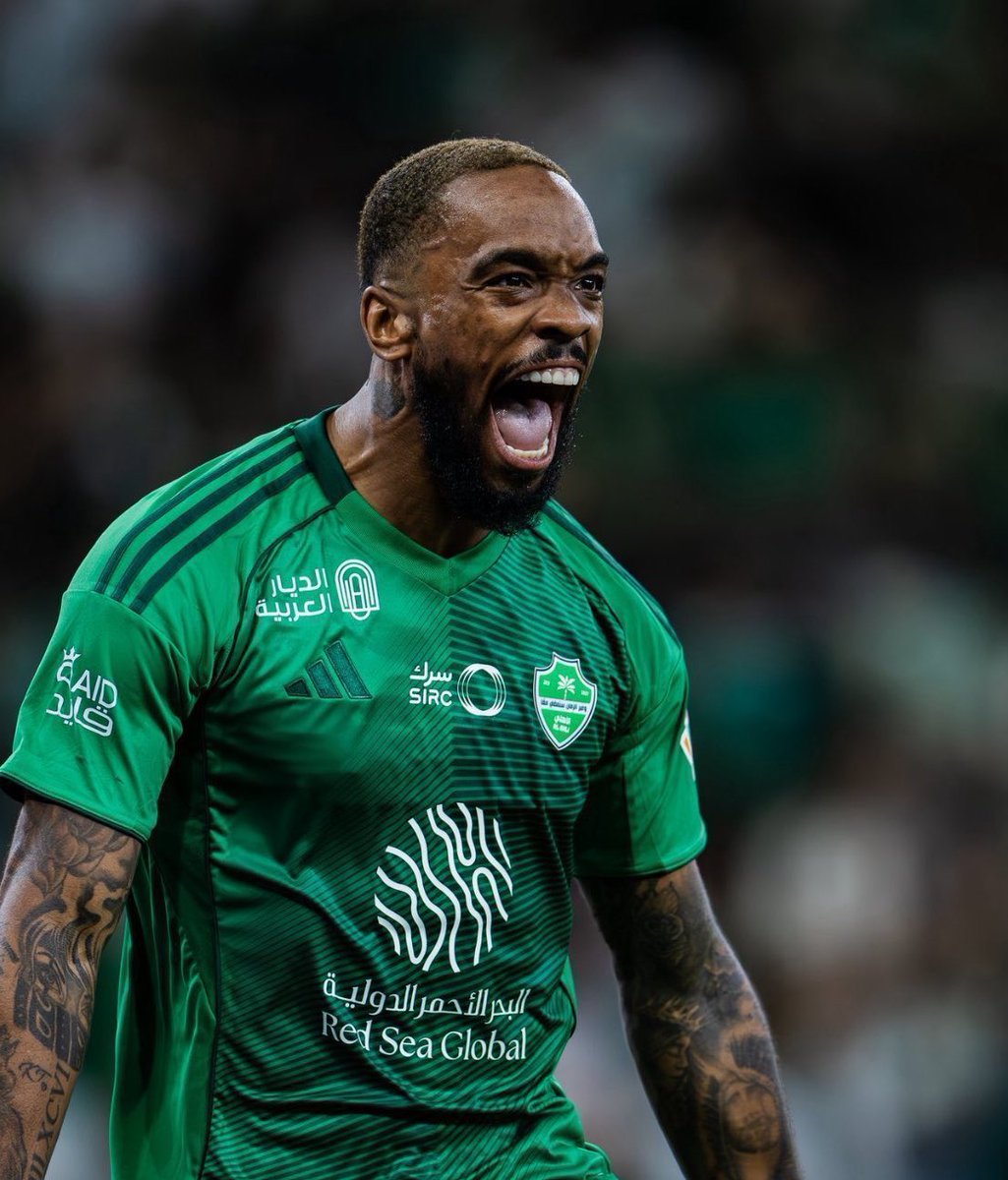 عمرو tweet media