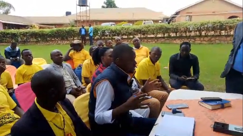 NayebaleDavid's tweet photo. I recently convened a meeting with dedicated #NRM supporters in #Sembabule and took the opportunity to express my heartfelt gratitude for their unwavering loyalty and tireless efforts in advancing the party's agenda.
I appreciate their commitment.

Looking for HE; @KagutaMuseveni https://t.co/qtB8E5YyKG