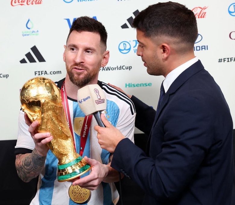 (fan) Trunks tweet media