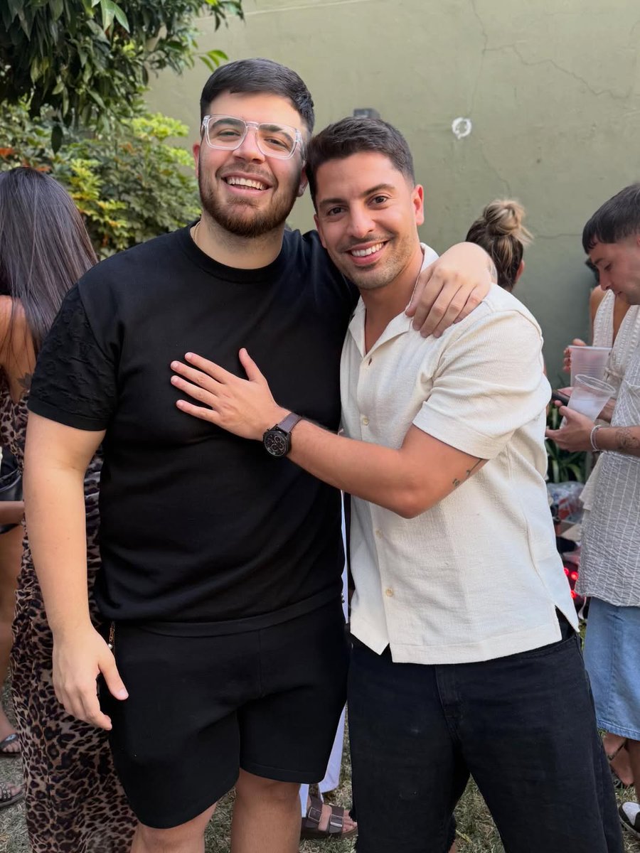 LACOBRAAA Out of Context tweet media